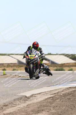 media/Aug-03-2025-TrackDaz (Sun) [[bf4a71acf9]]/A Group/12pm (Wheelie Bump)/